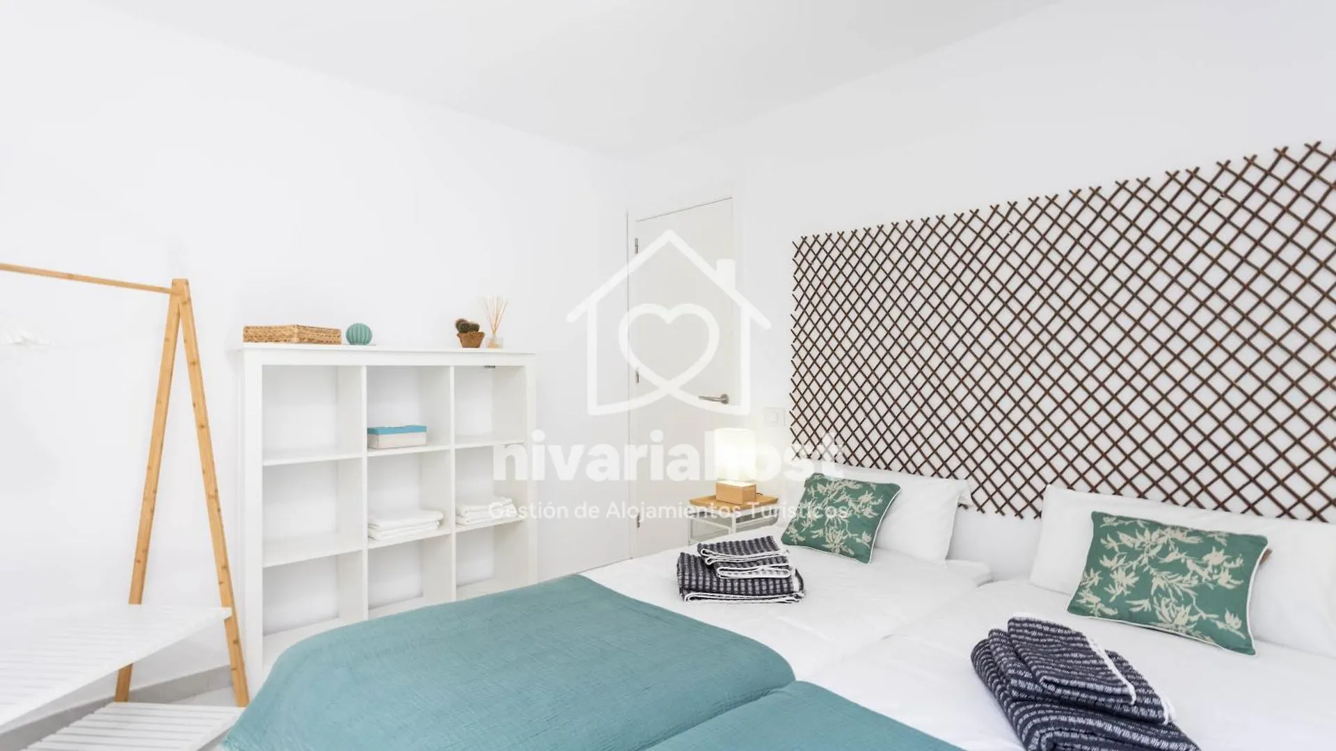 Apartment Ocean View El Pris, By Nivariahost